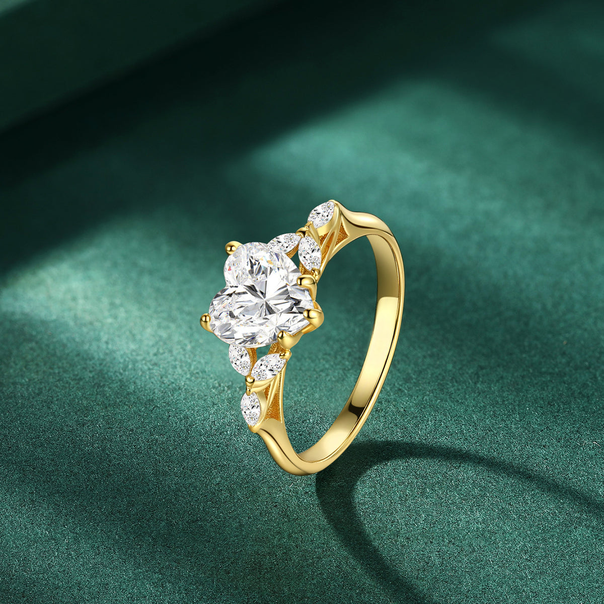 Aurelia Ring