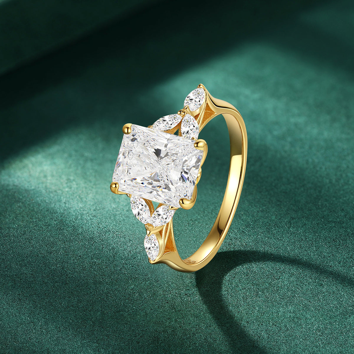 Isabella Ring